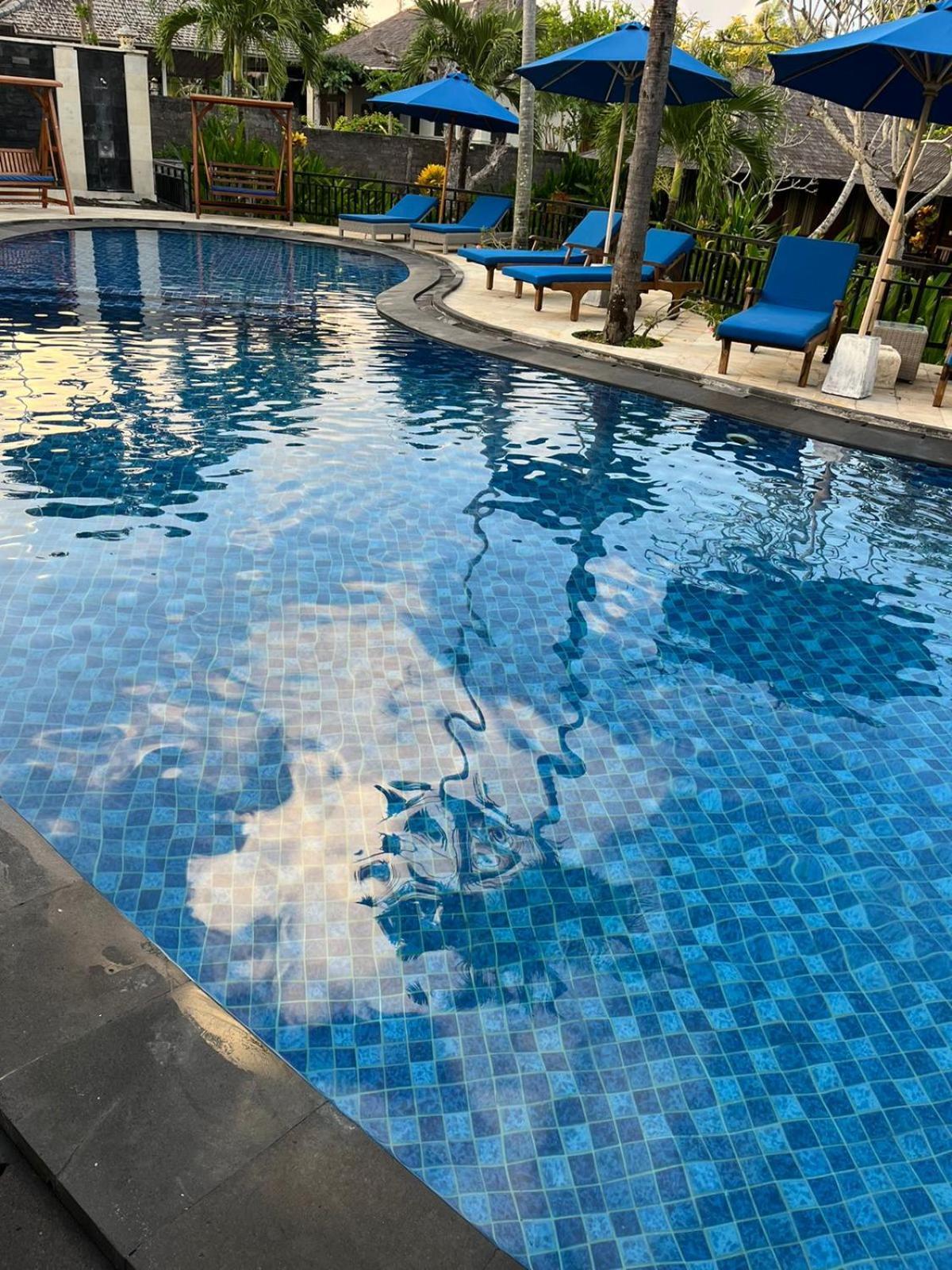 Balangan Surf Resort Jimbaran Esterno foto